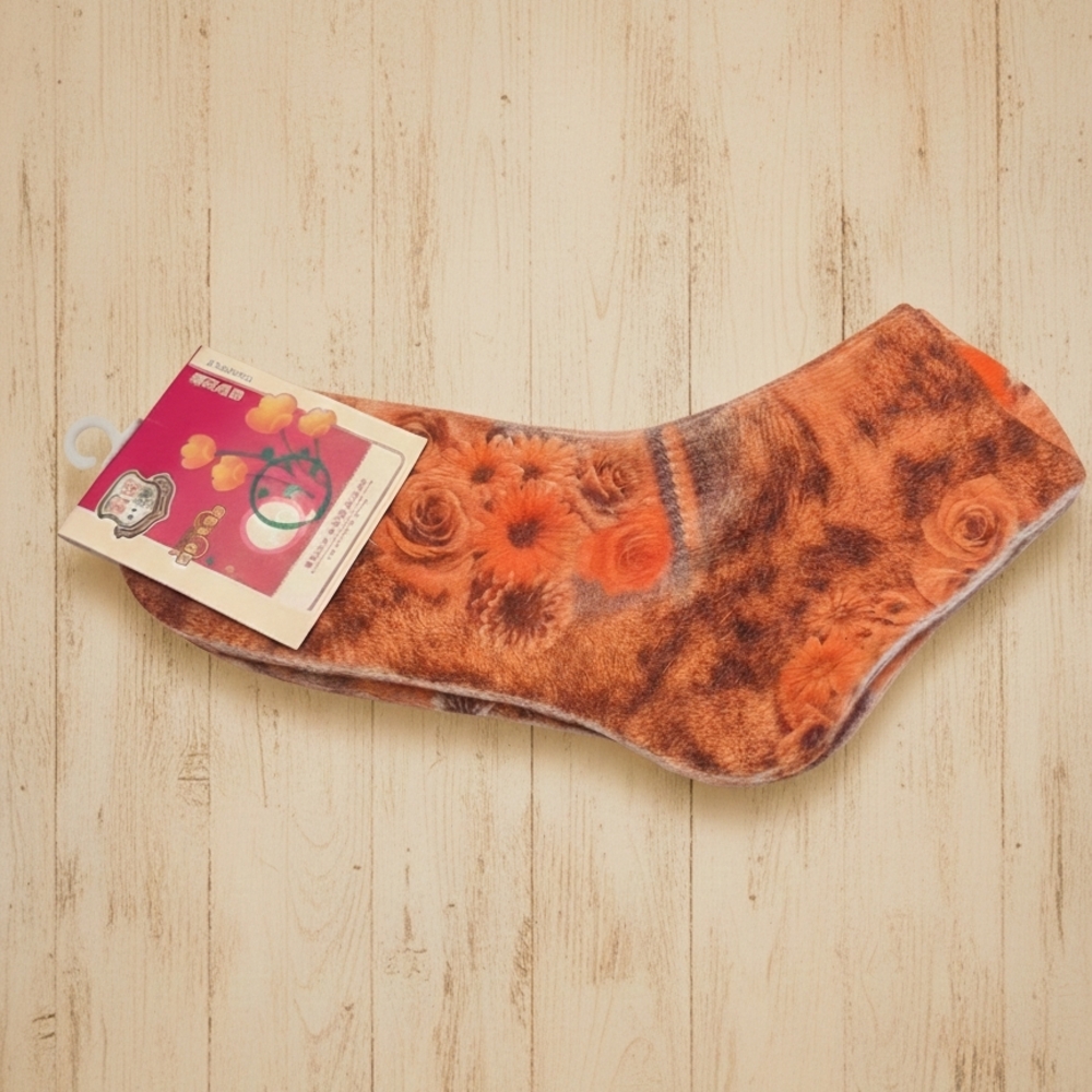 🛍️ Bundle Savings🍂 NWT Decai Floral Socks